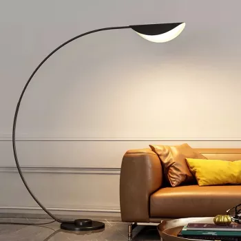 Black Fish-Style LED Arc Floor Lamp for Calm Rooms